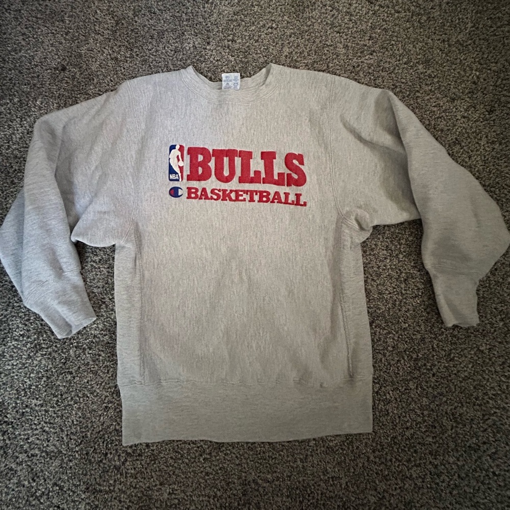 Champion Gray Chicago Bulls Basketball Crewneck heavyweight Sweatshirt